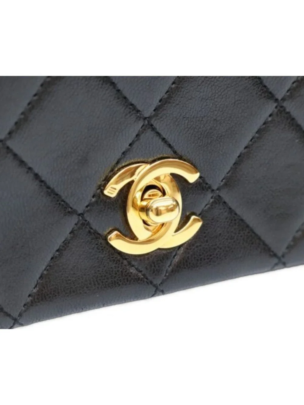 Chanel Black Gold Turnlock Full Flap Mini Quilted 19